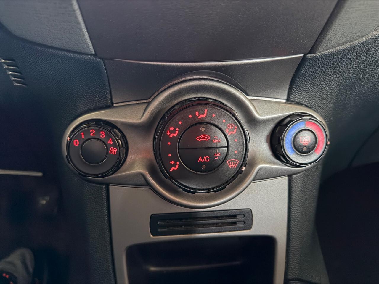 Ford Fiesta 1.2 60CV 5p. Titanium 2011