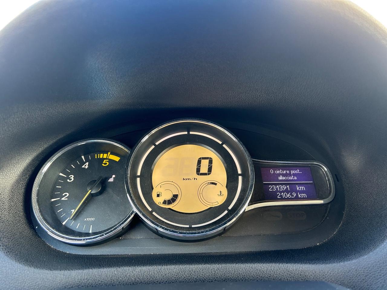 Renault Megane BERLINA 1.5 DCI 110Cv-2009