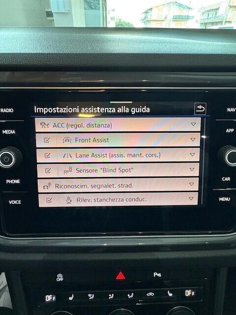 Volkswagen T-Roc 2.0 TDI SCR 150 CV DSG full optionals