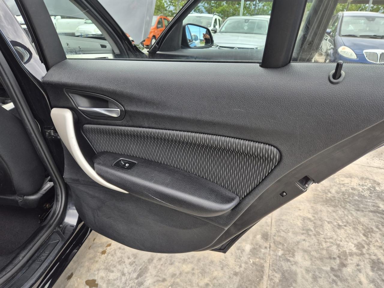 Bmw 116 116d 5p. Sport
