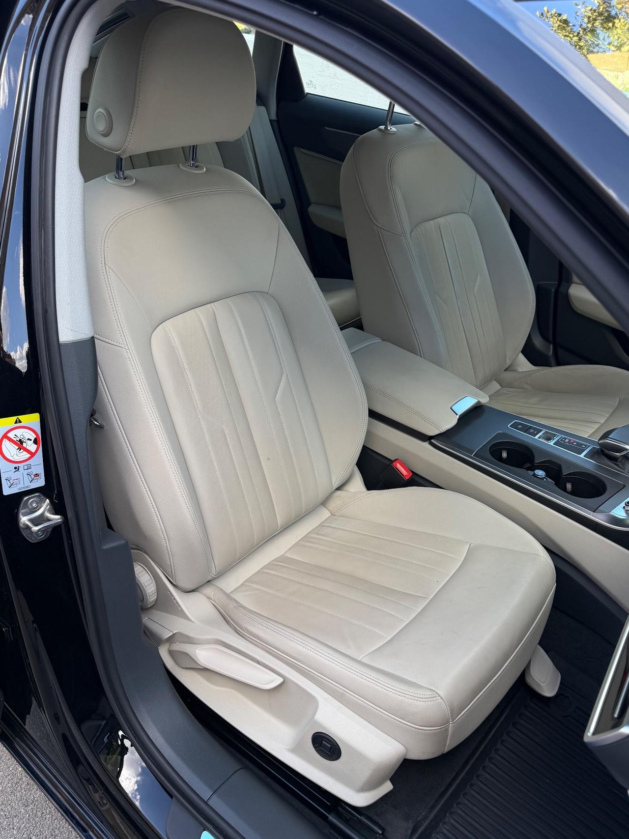 Audi A6 40 2.0 Tdi 204CV mhev VIRTUAL
