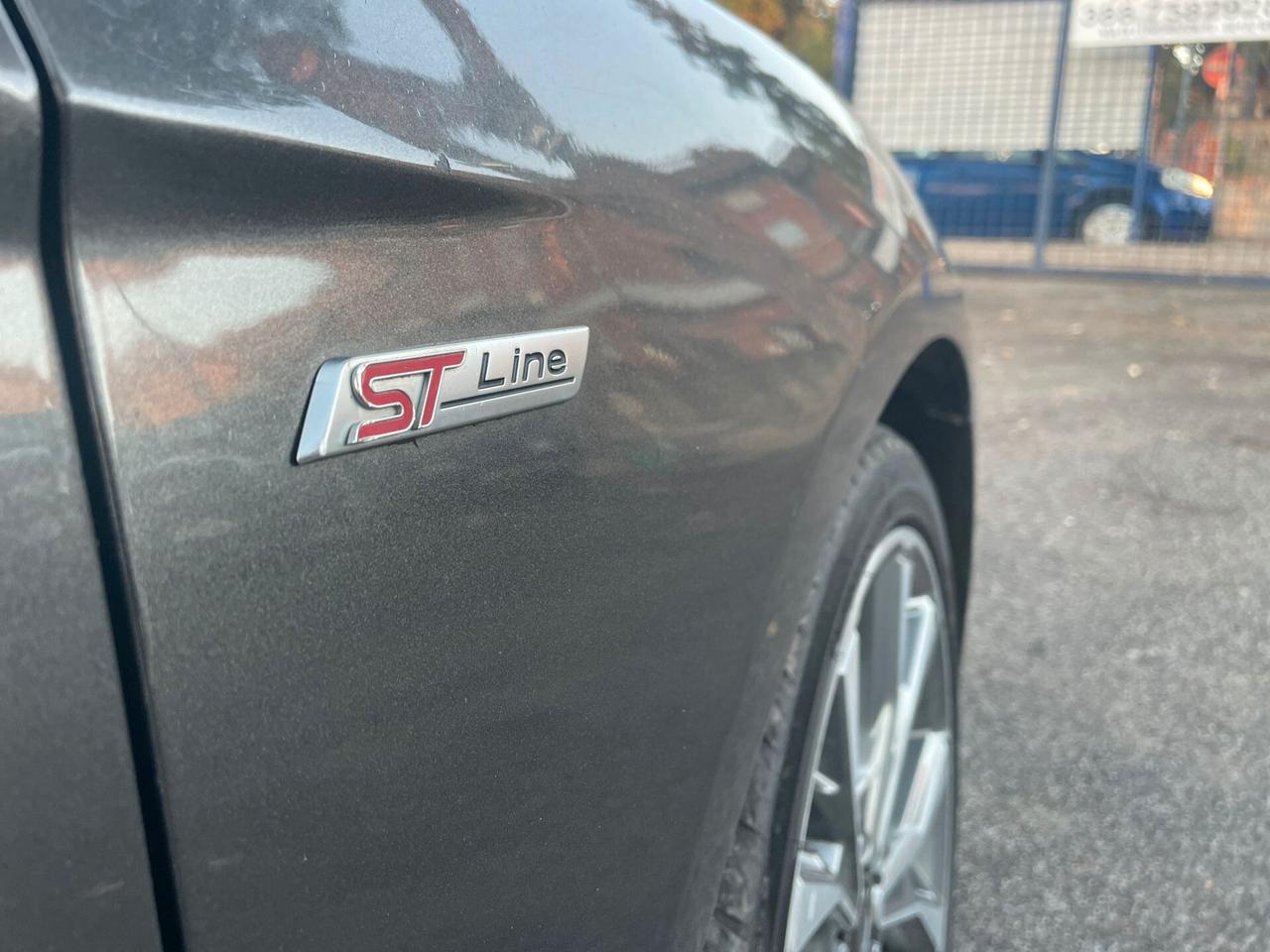 Ford Focus 2.0 TDCi 185 CV ST3 line