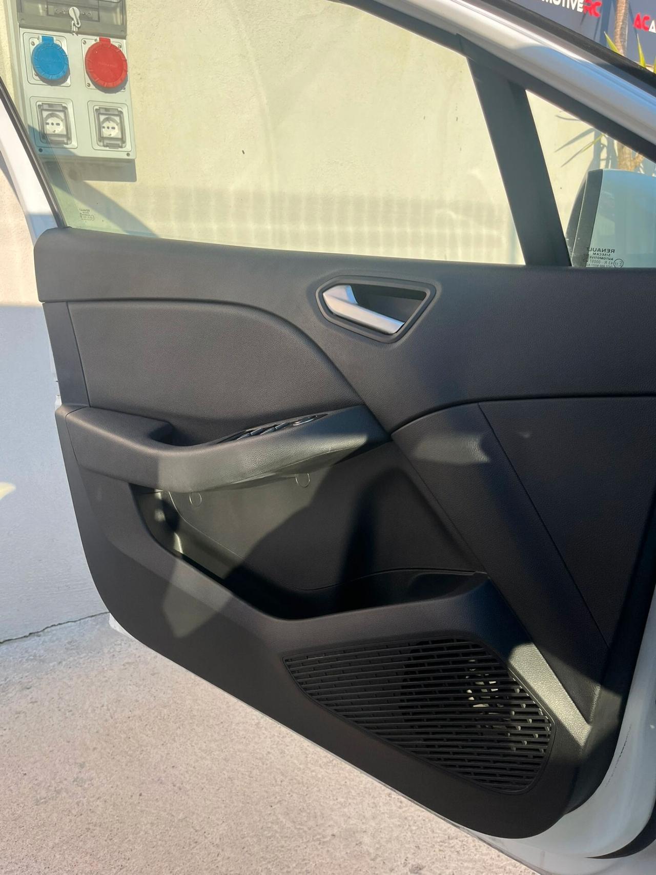Renault Clio Blue dCi 85 CV 5 porte Zen