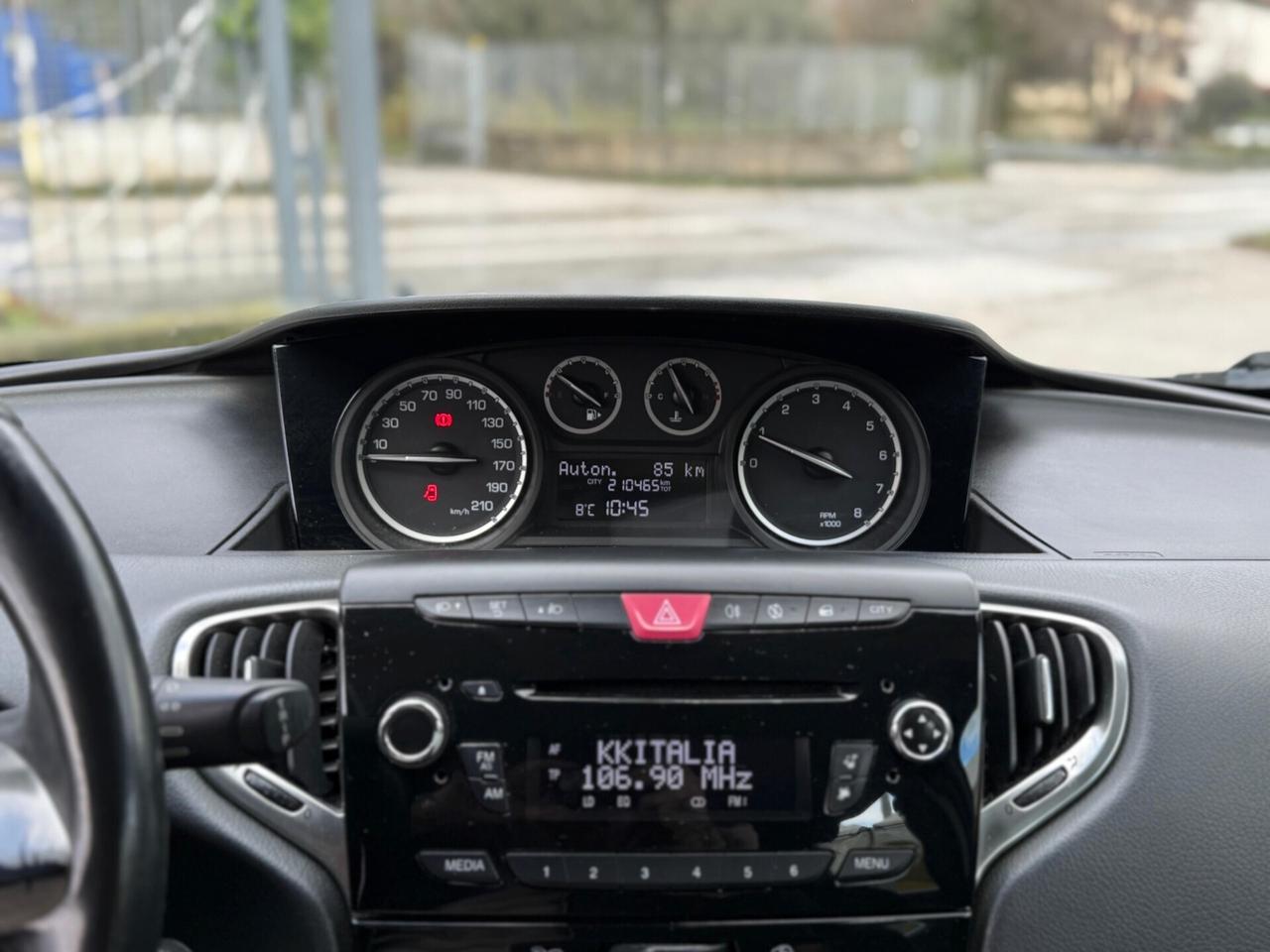 Lancia Ypsilon 1.2 69 CV 5 porte GPL Ecochic Gold