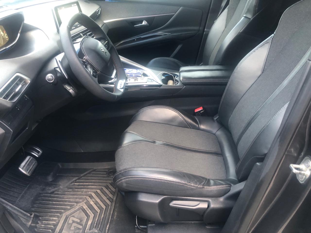 Peugeot 3008 BlueHDi 120cv GT Line Auto Full led Virtual