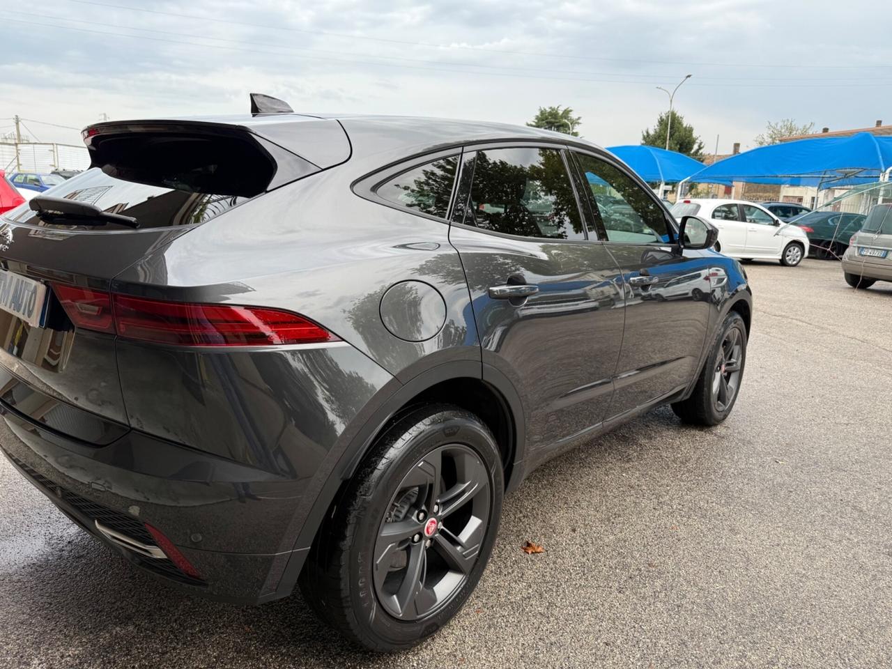 Jaguar E-Pace 2.0D I4 163 CV R-Dynamic SE