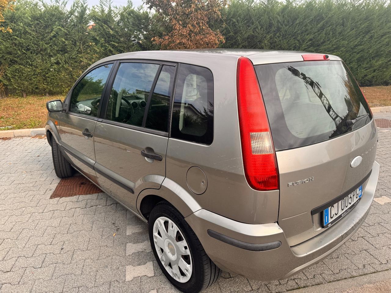 Ford Fusion 1.4 TDCi 5p. Collection