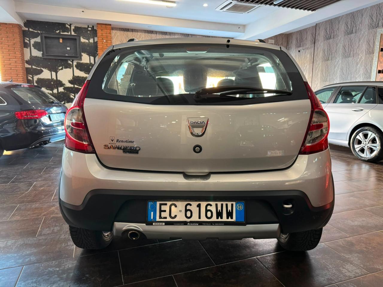 Dacia Sandero Stepway 1.6 8V 90CV