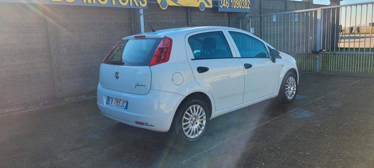 Fiat NEOPATENTATA Grande Punto 1.3 MJT 75 CV 5 porte S&S Actual