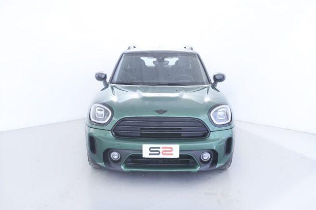 MINI Countryman 2.0 Cooper D Essential Countryman Black Exterior