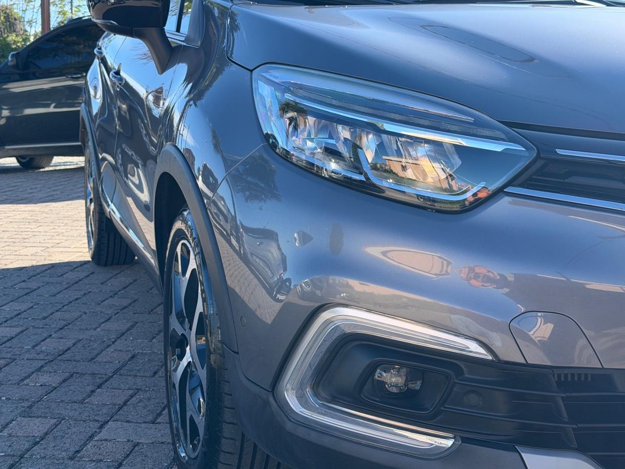 Renault Captur TCe 150 CV EDC FAP Initiale Paris