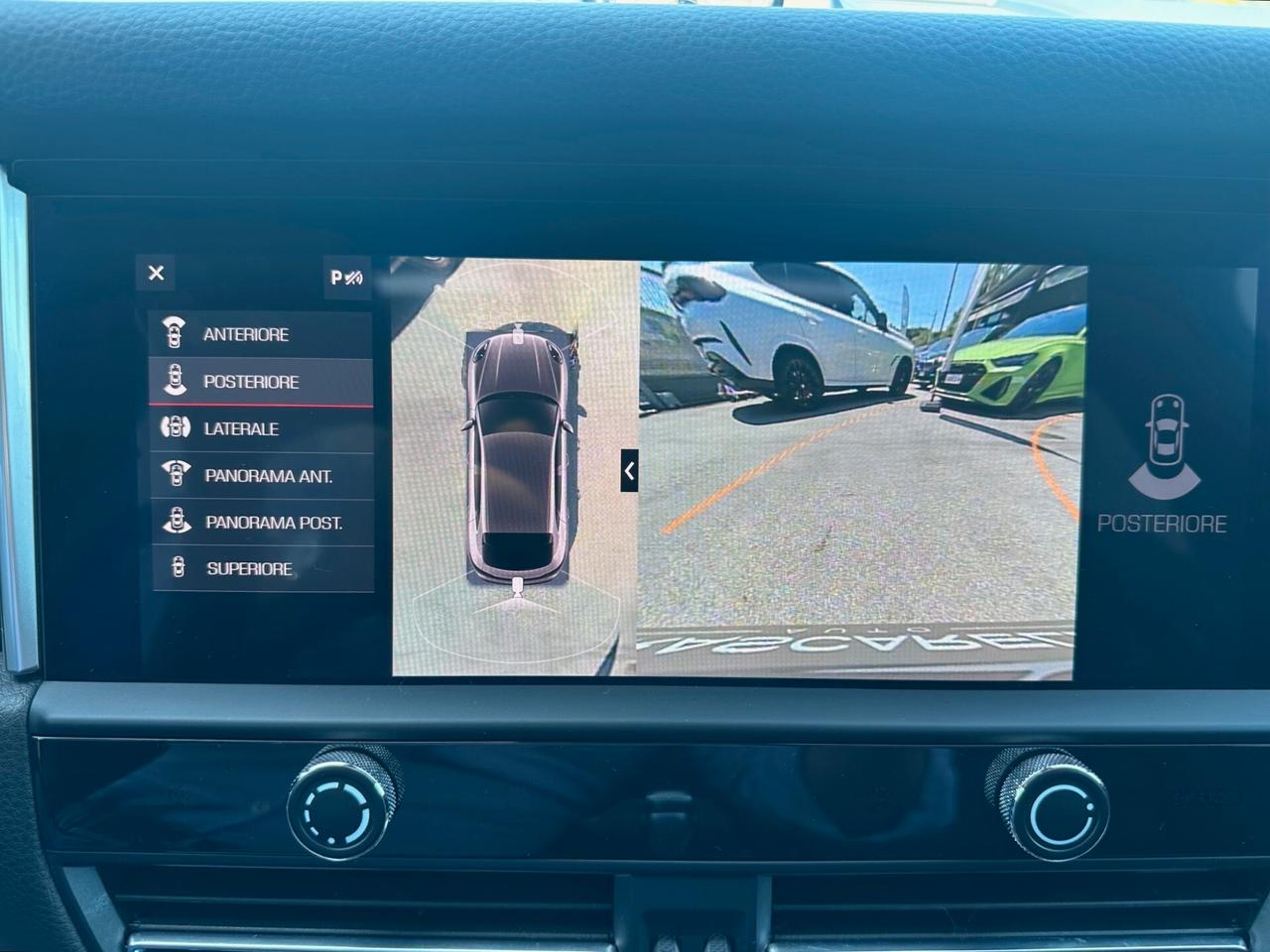 Porsche Macan 2.0 /tetto/pasm/carplay/full