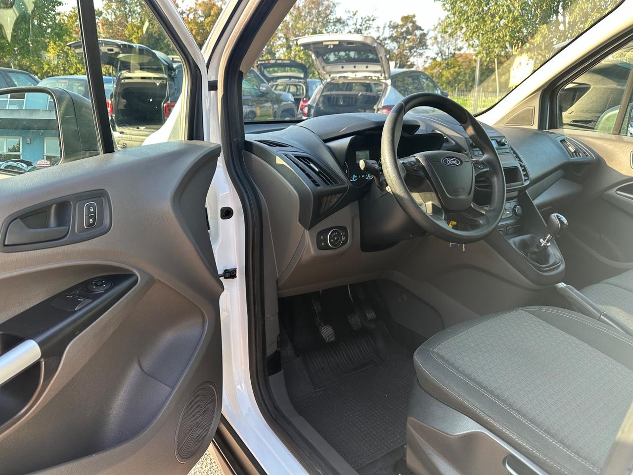 Ford Tourneo Connect 1.5 100 CV Titanium PROBLEMI AL MOTORE