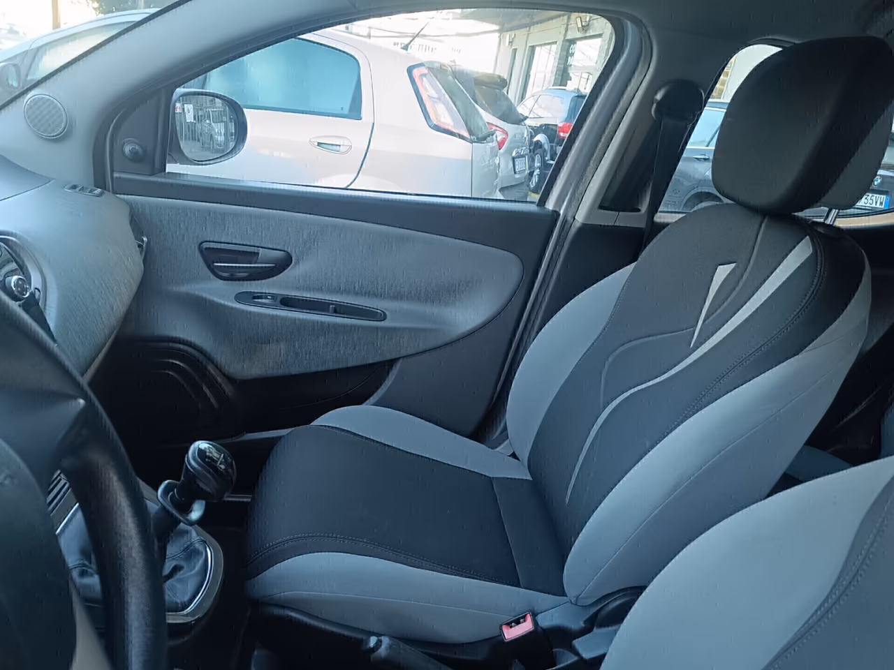 Lancia Ypsilon 1.2 SILVER CON GARANZIA 12 MESI