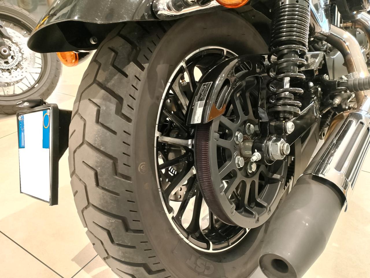 Swm Stormbreaker V1200