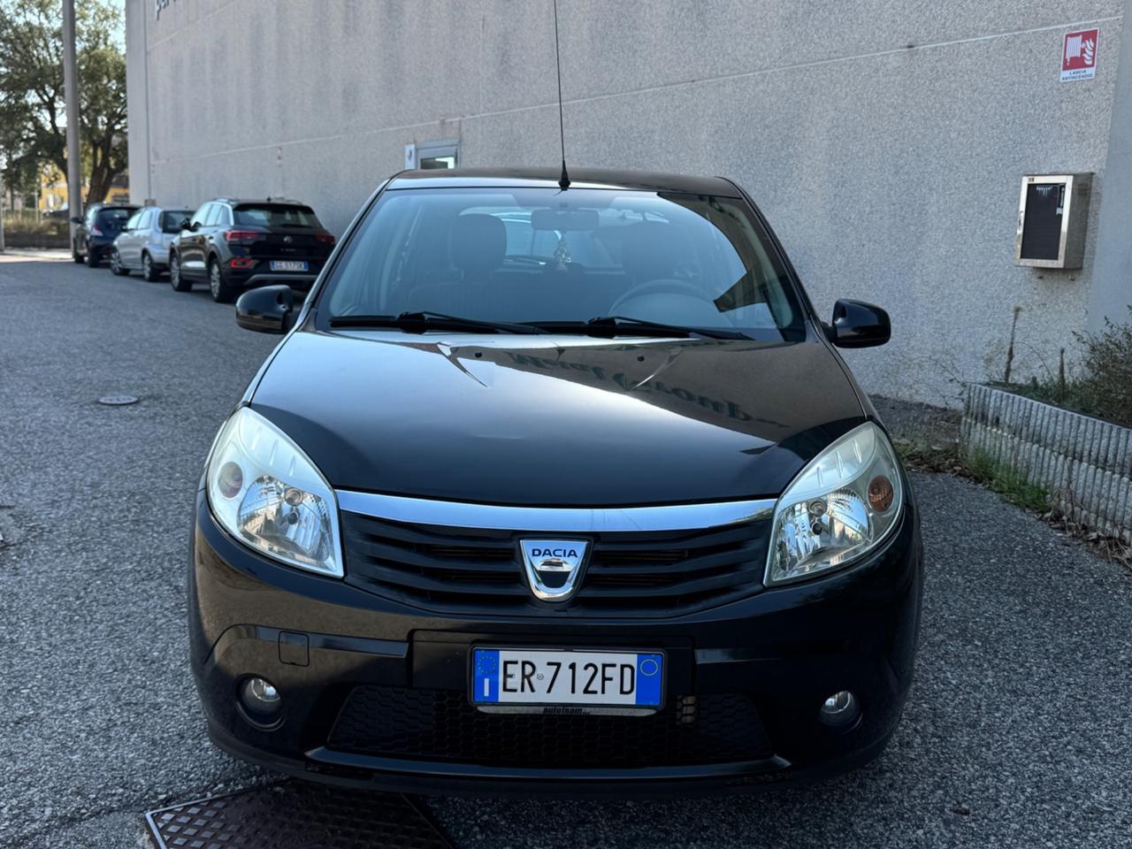 Dacia Sandero 1.2 GPL 75CV