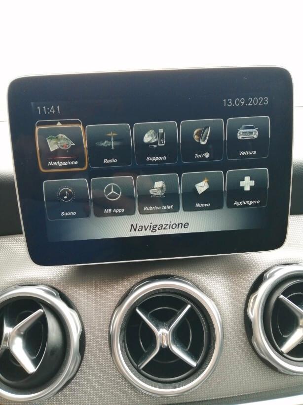 Mercedes-benz GLA 200 d Automatic Premium NIGHT EDITION
