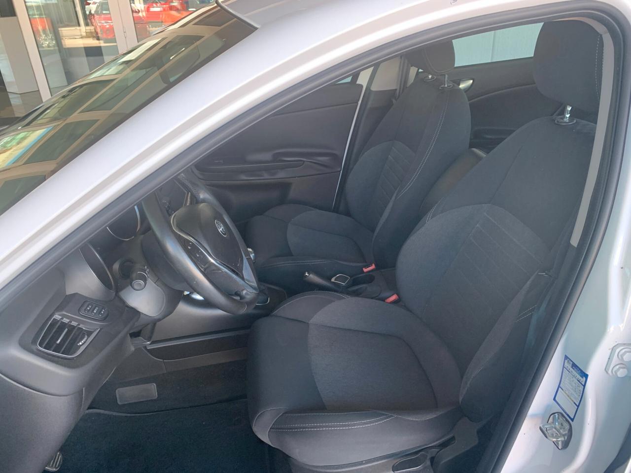 Alfa Romeo Giulietta 1.6 JTDm 120 CV