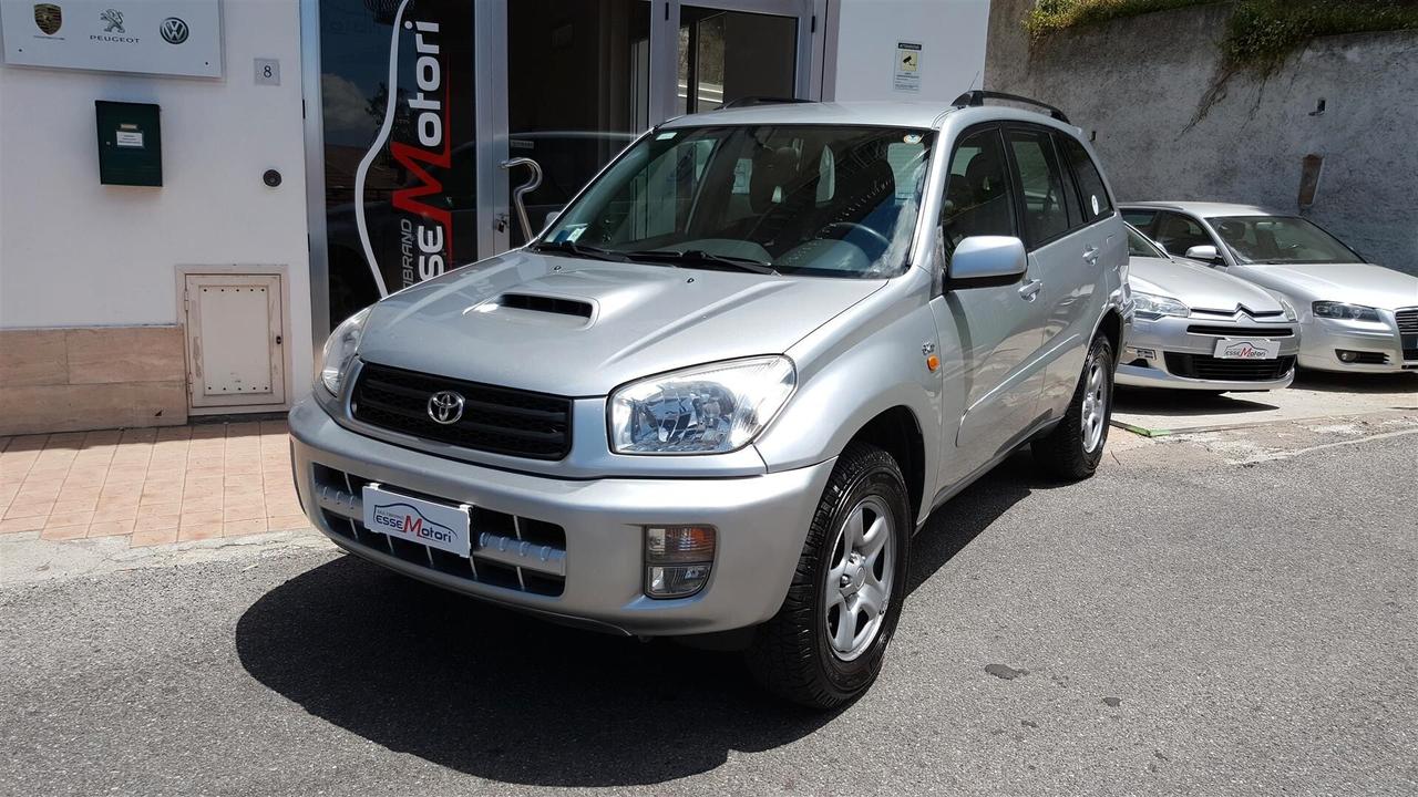 Toyota RAV 4 RAV4 2.0 Tdi D-4D cat 5 porte Sol