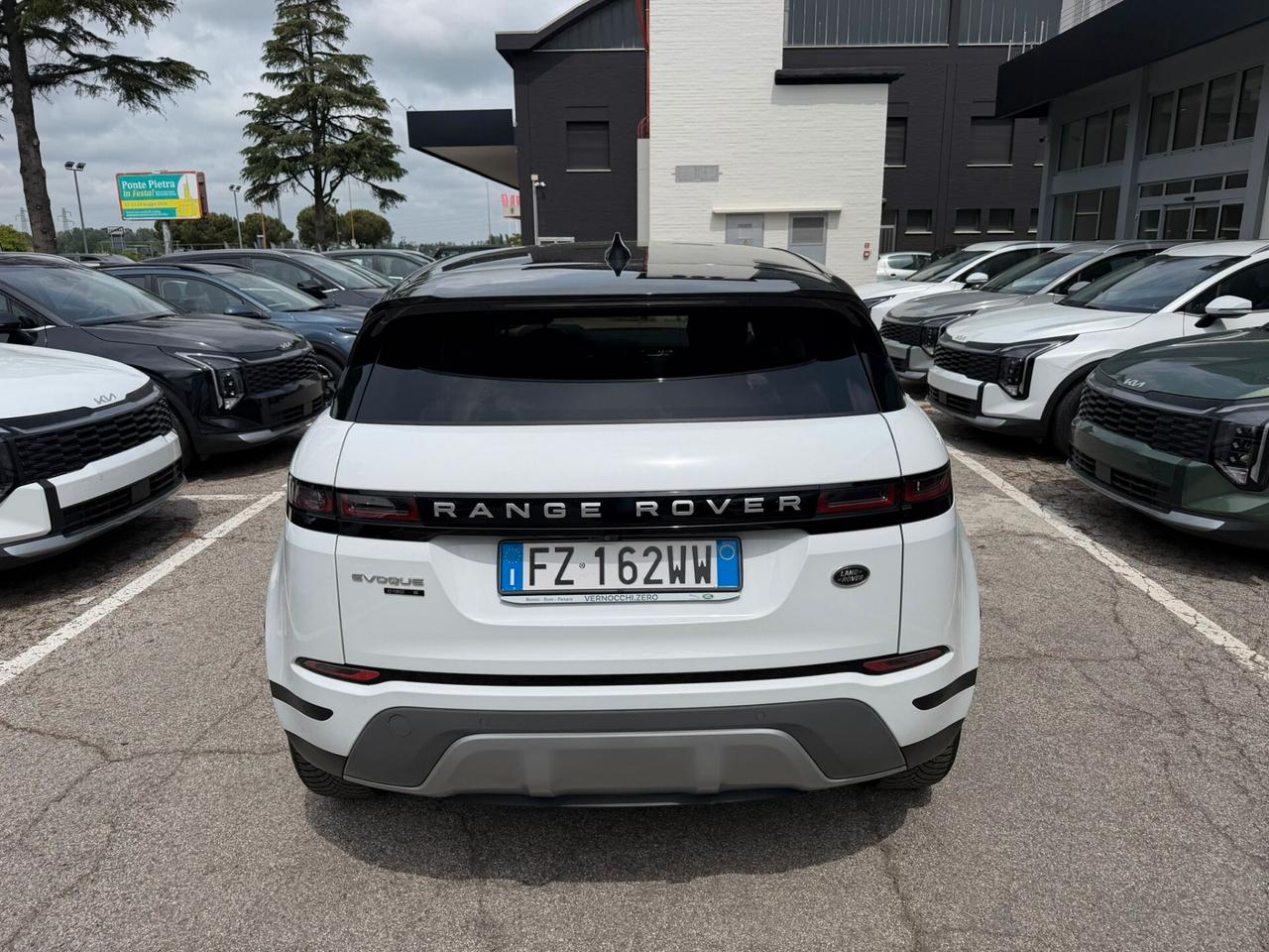 Land Rover Range Evoque 2.0D I4-L.Flw 150 CV S