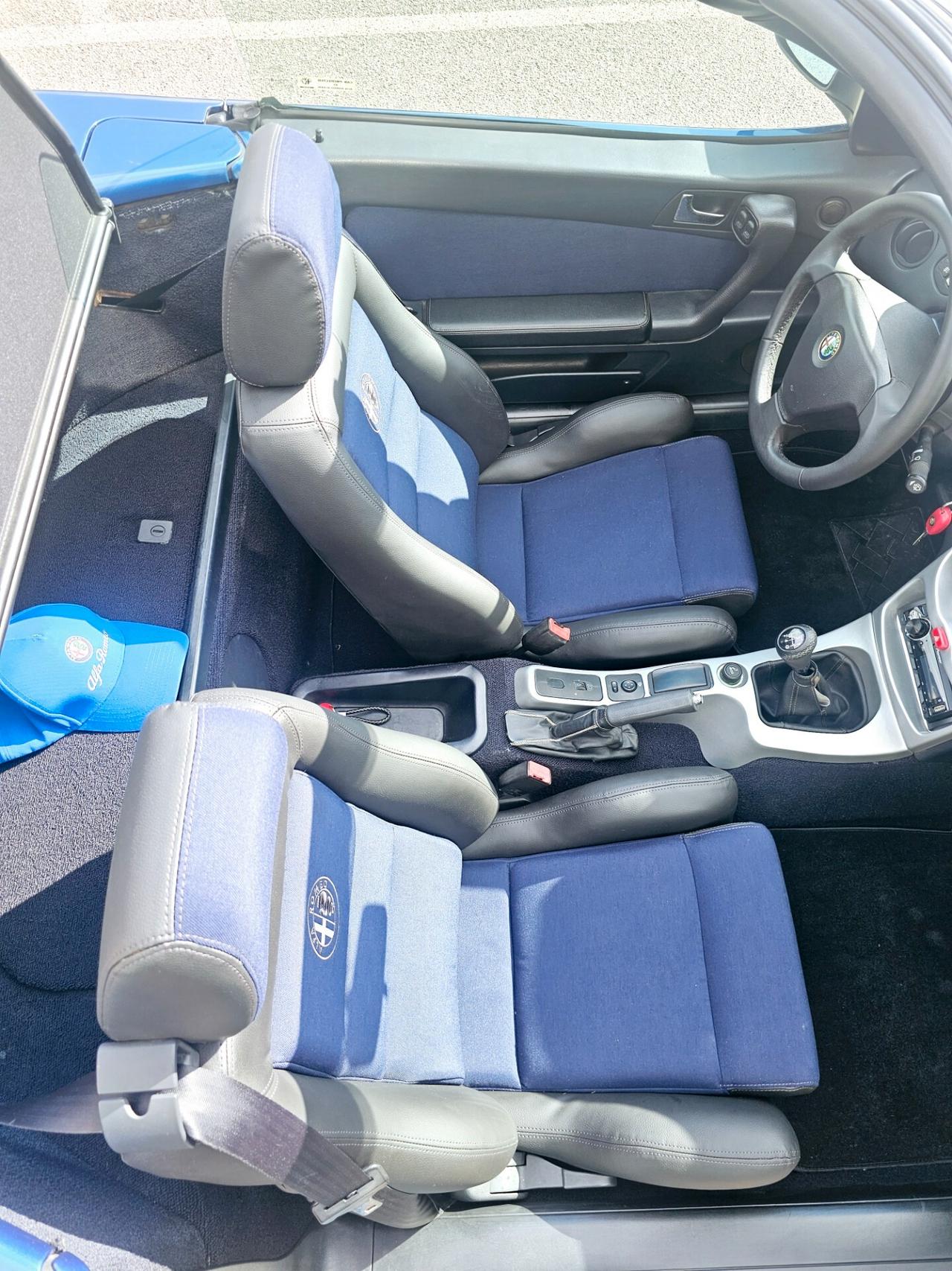 Alfa Romeo GTV Spider 2.0i 16V Twin Spark cat ASI