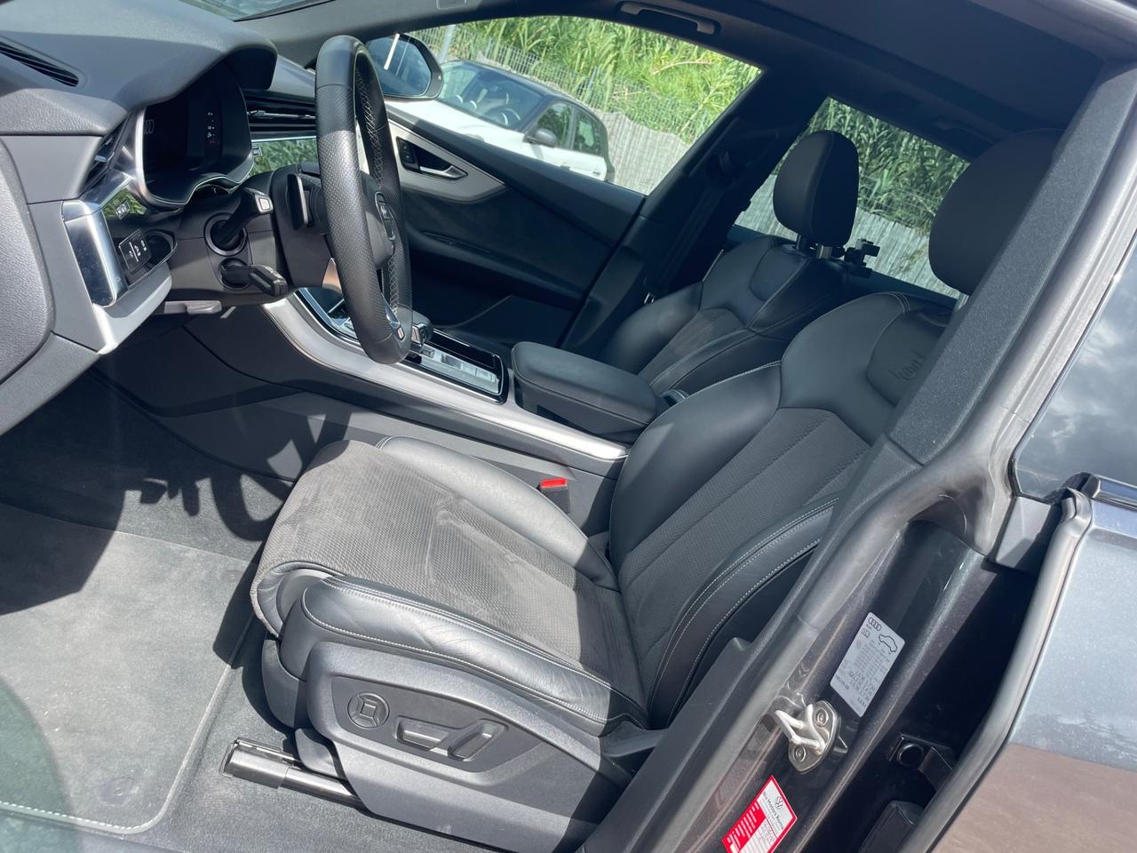 Audi Q8 50 TDI 286 CV quattro tiptronic Sport