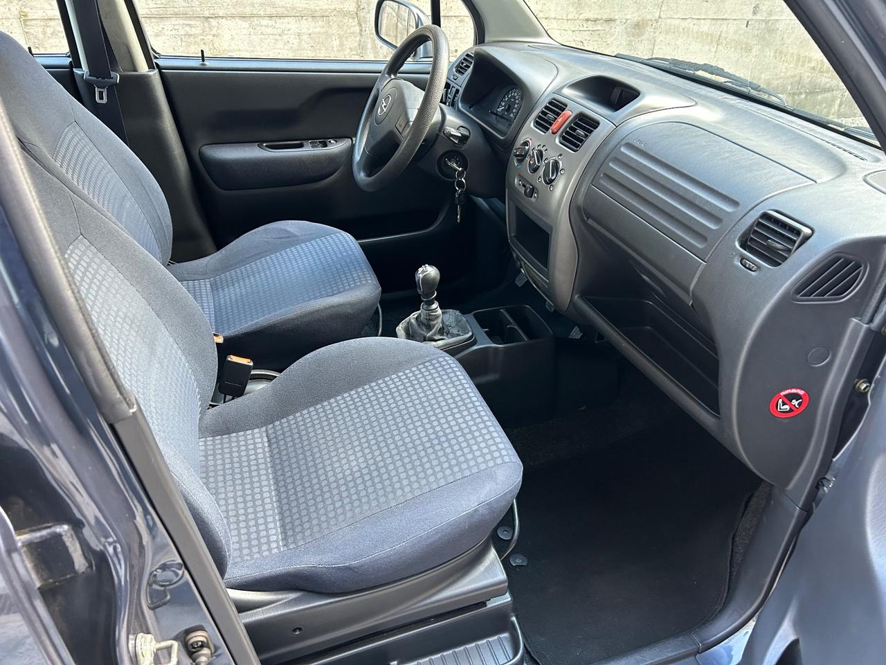 Opel Agila 1.2 16V Enjoy