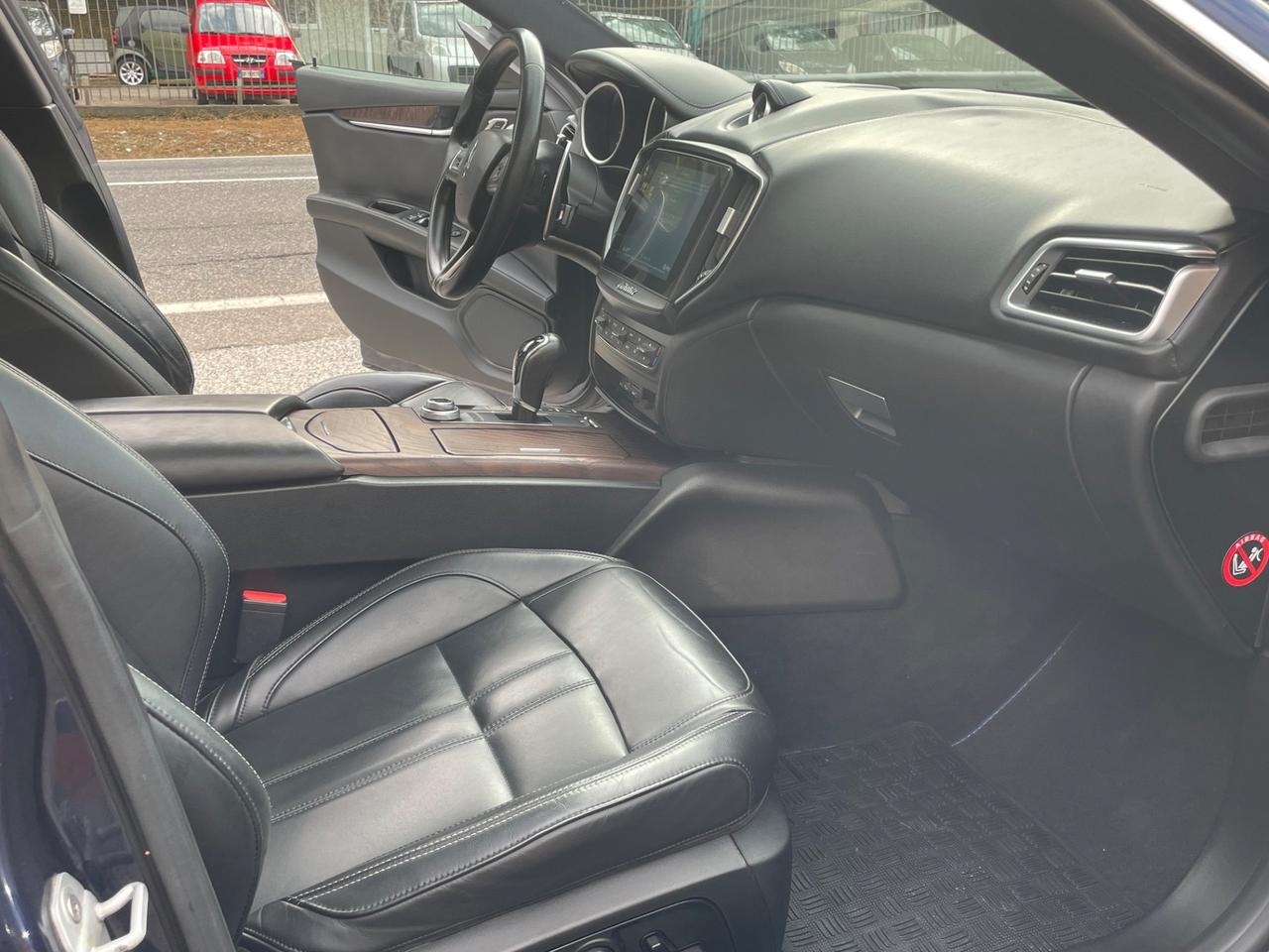 Maserati Ghibli V6 Diesel 275 CV Gransport My 17