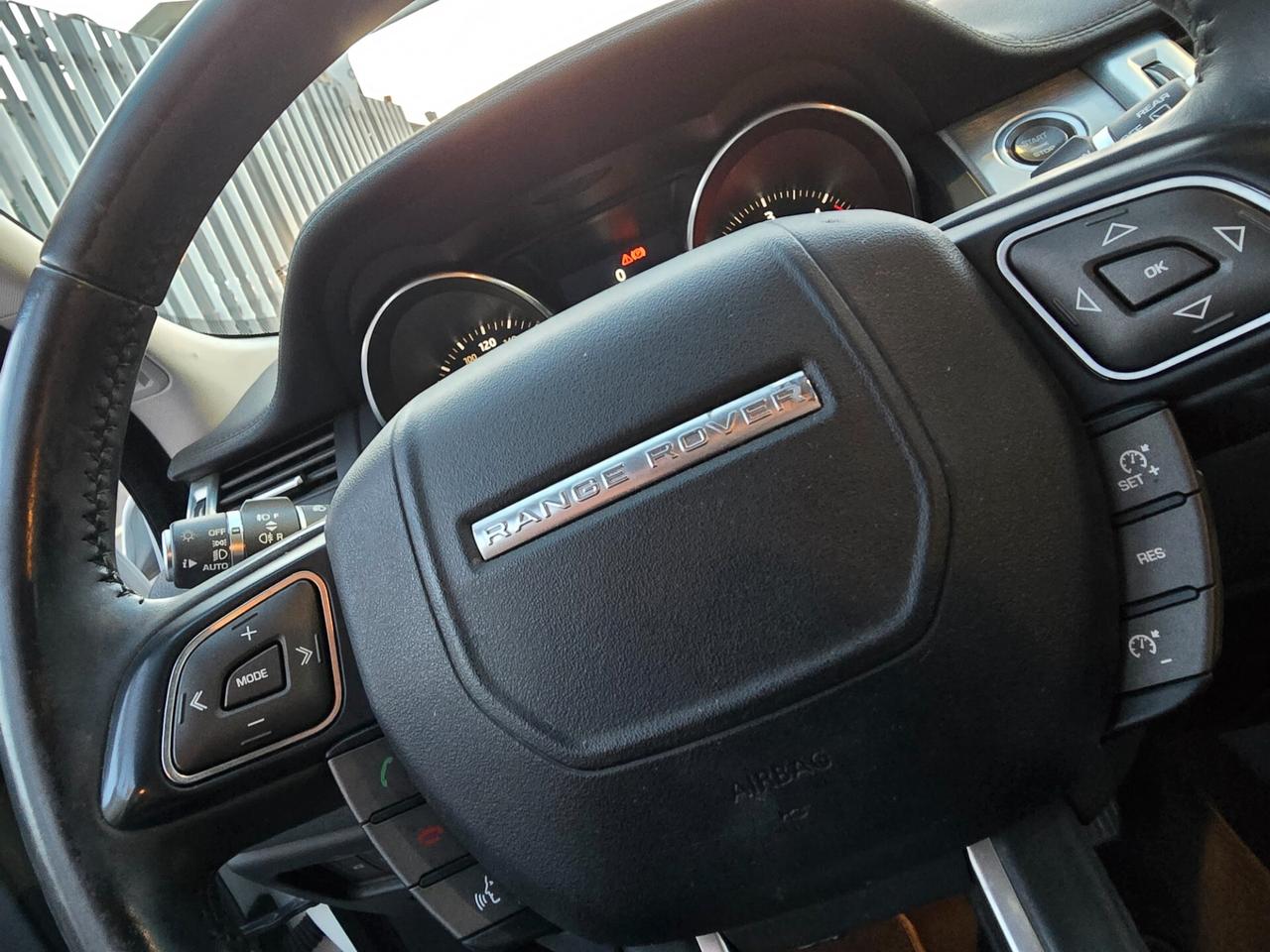 Land Rover Range Evoque 2.2 TD4 150cv 5p. Dynamic