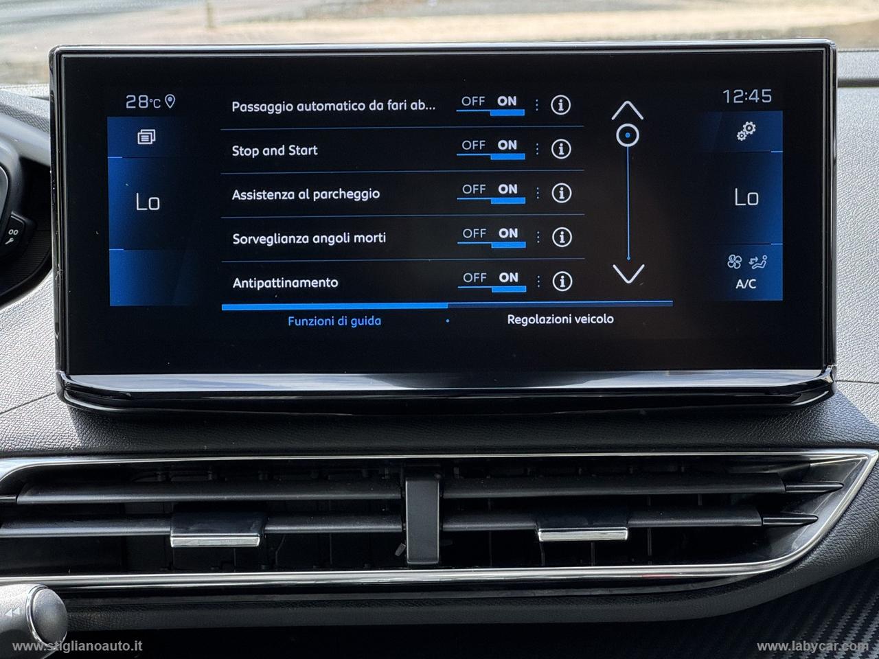 PEUGEOT 3008 BlueHDi 130 S&S EAT8 Allure Pack