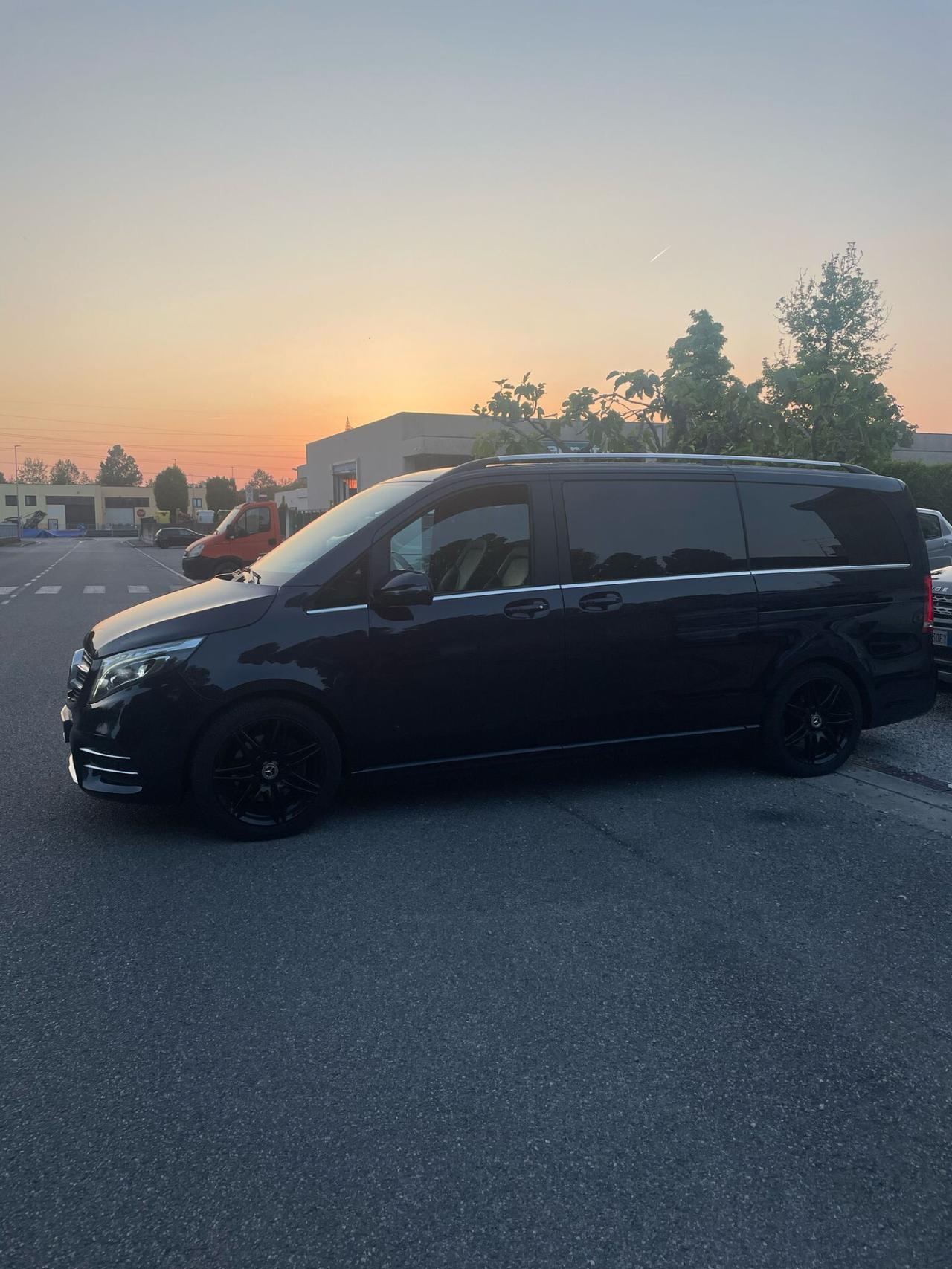 Mercedes-benz V 250 d Automatic 4Matic Premium Extralong
