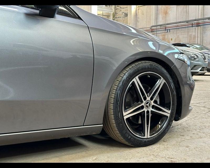 Mercedes-Benz Classe A A 180 d Automatic Sport NIGHT-PACK
