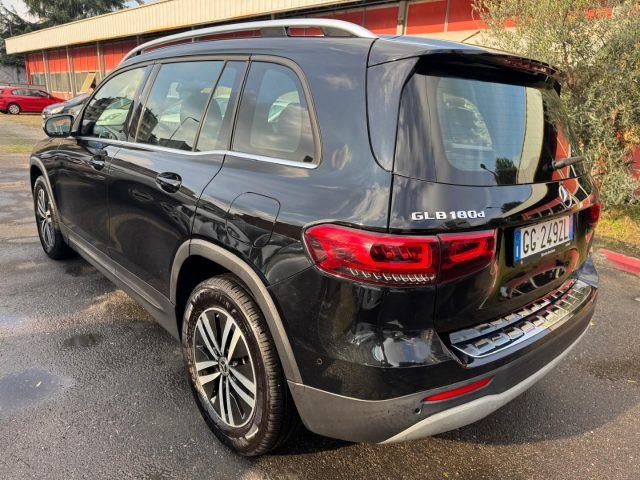 MERCEDES-BENZ GLB 180 d Automatic Bus. Extra