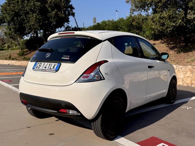 LANCIA Ypsilon 1.0 HYBRID 5 POSTI+TELEFONO+VOL MULTIFUNZIONE