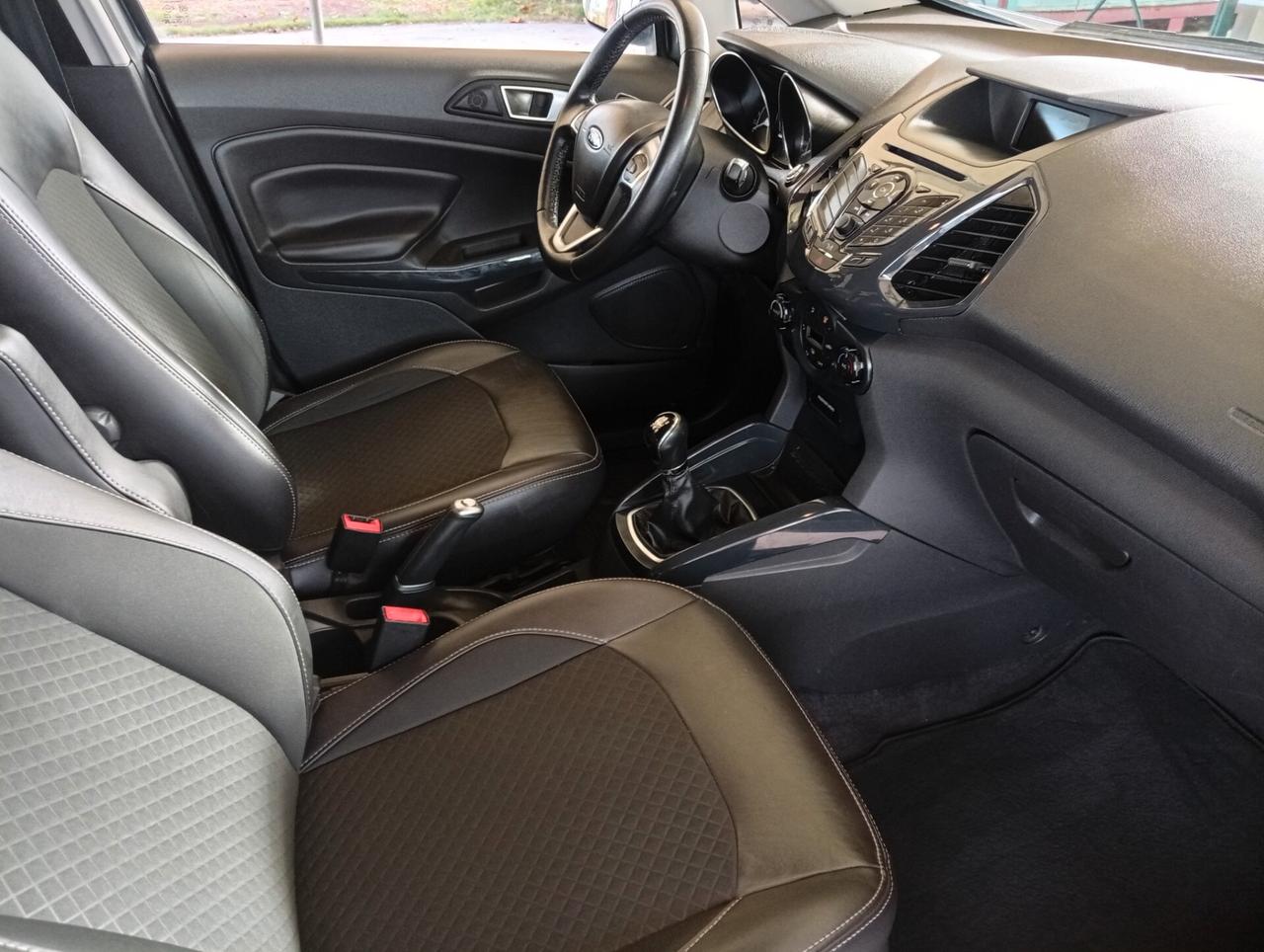 Ford EcoSport 1.0 EcoBoost 125 CV Titanium unipro