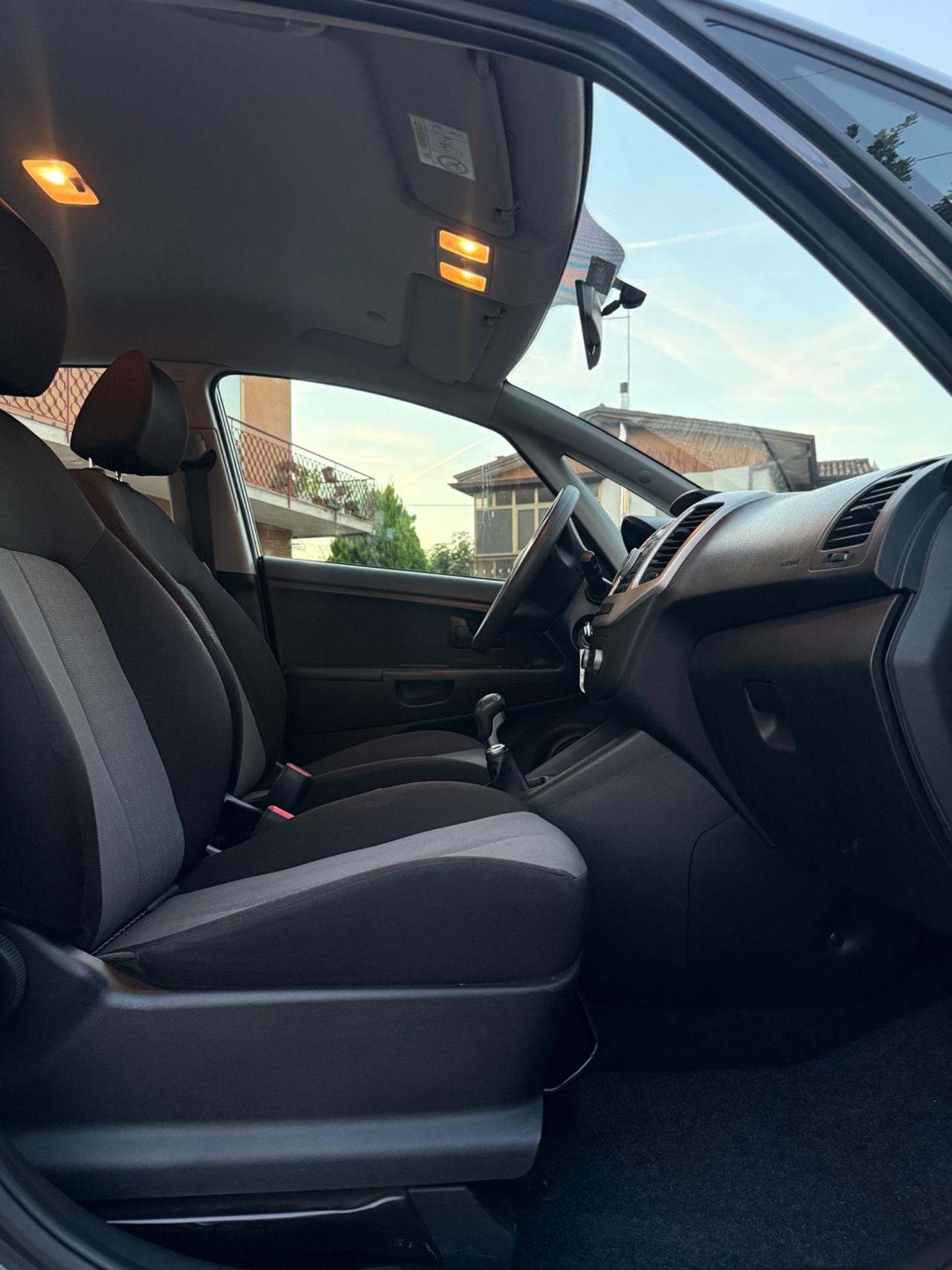 Kia Venga 1.4 CRDi 90CV Cool