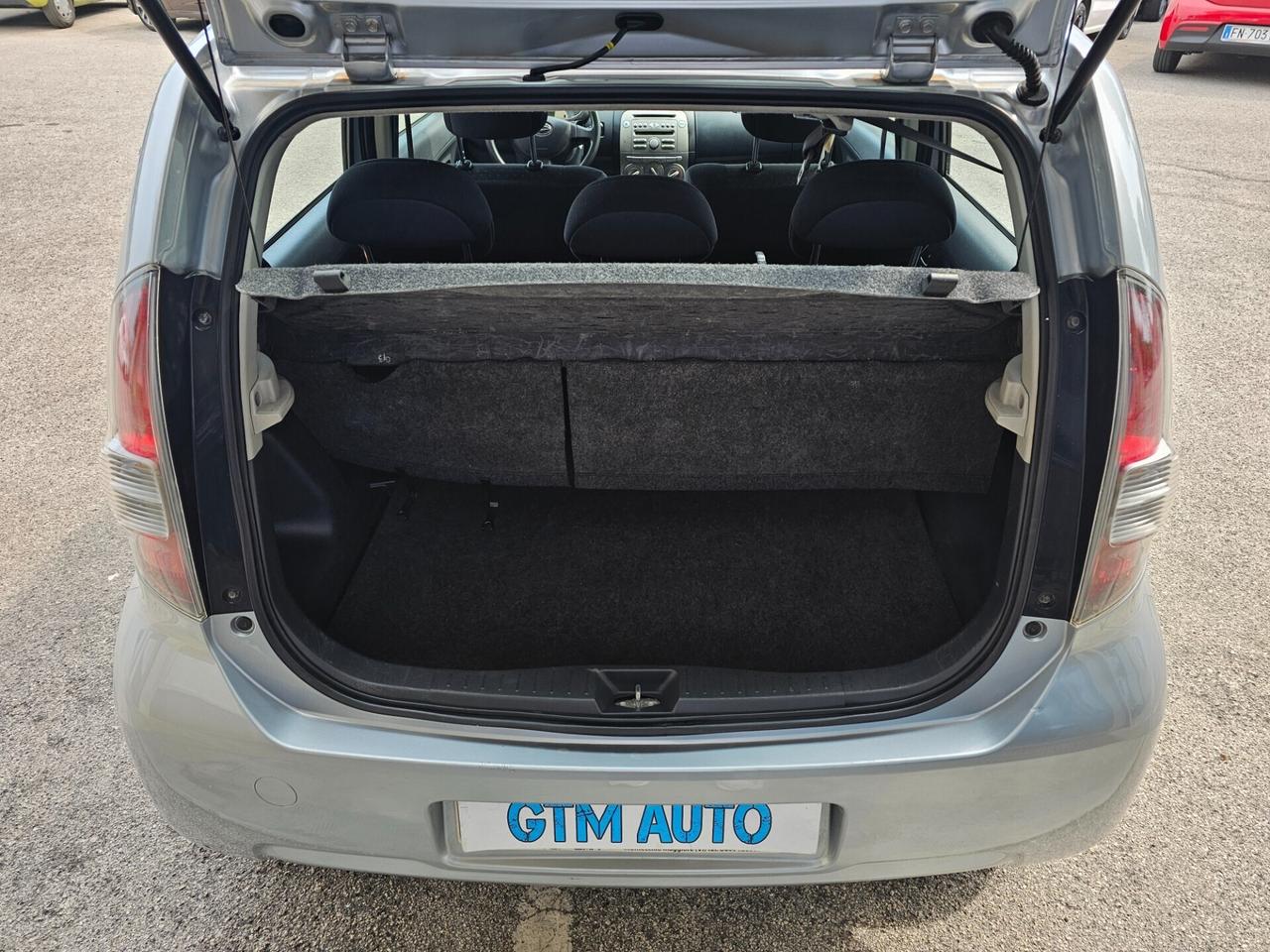 Daihatsu Sirion 1.0 Benzina - Neopatentati