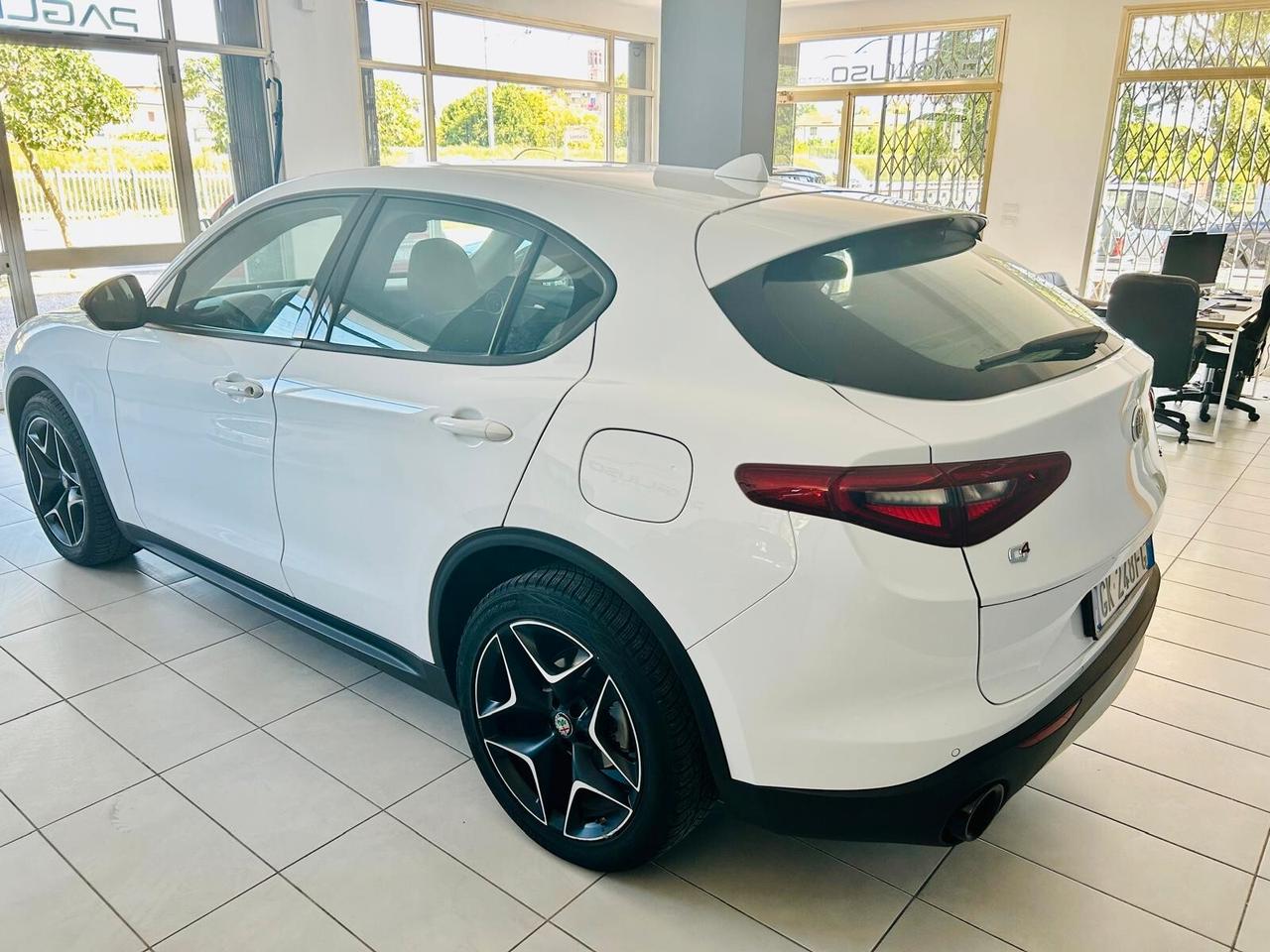 Alfa Romeo Stelvio 2.2 Turbodiesel 190 CV AT8 Q4 Business