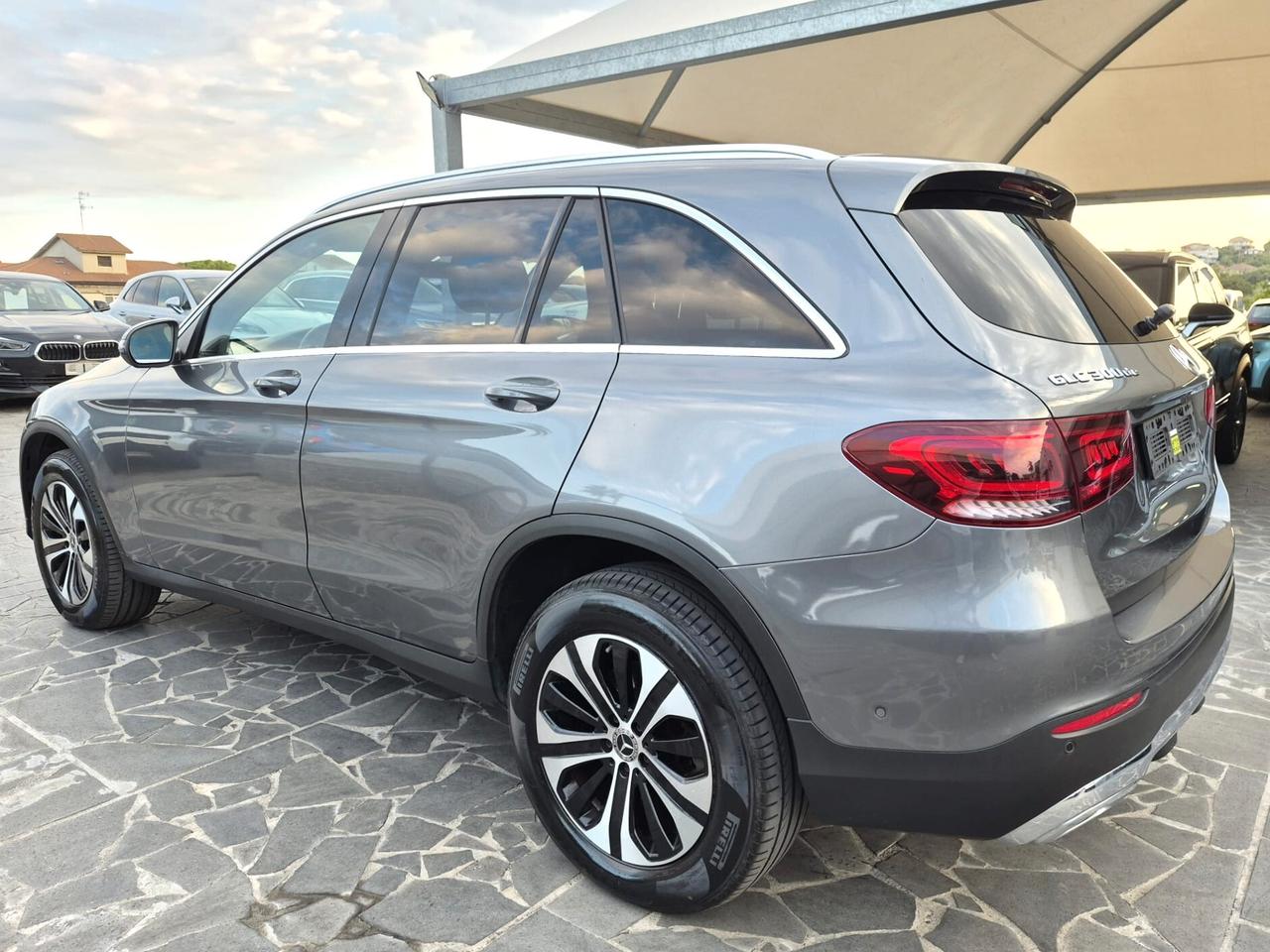 Mercedes-benz GLC 300 de 4Matic Plug-in hybrid Sport