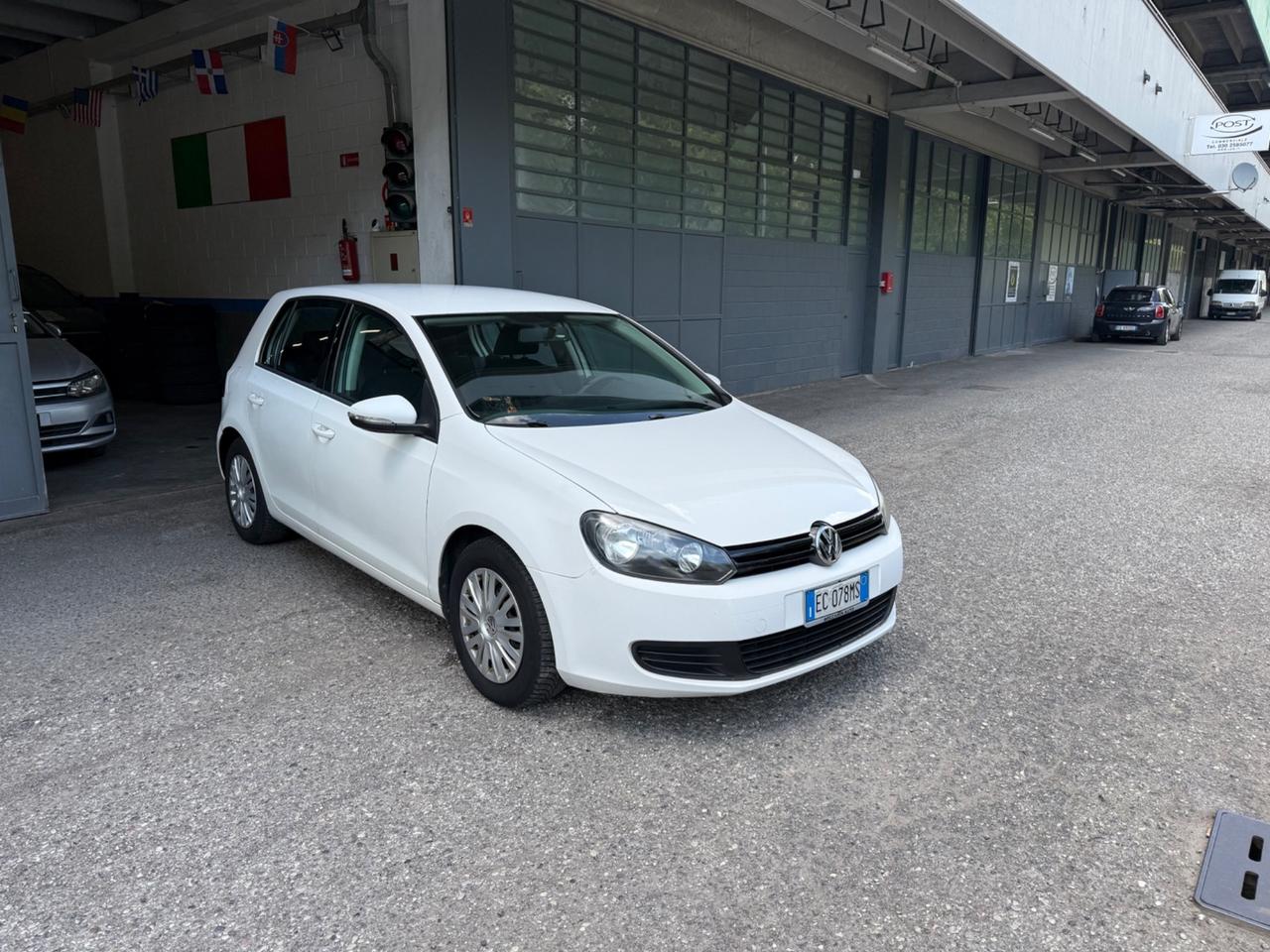 Volkswagen Golf 1.2 TSI 5p. Trendline BlueM. Tech.