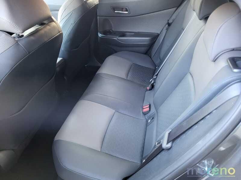 Toyota C-HR 1.8h Lounge 2WD e-cvt