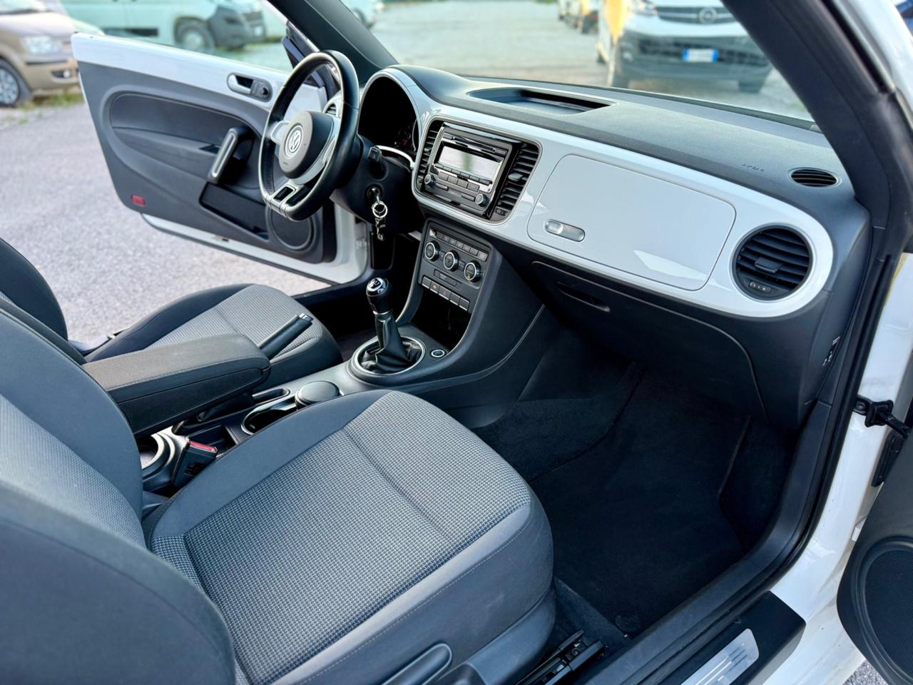 Volkswagen Maggiolino 1.6 TDI Design NEOPATENTATI