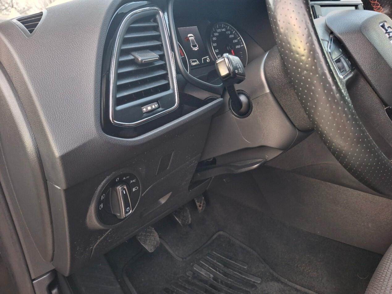 Seat Leon 1.5 TGI 5p. FR