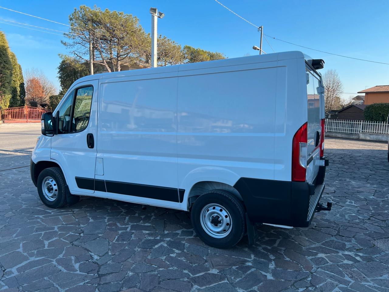 Fiat Ducato 30 2.2 Mjt 120CV PC-TN Furgone Passo Corto / Tetto Normale.