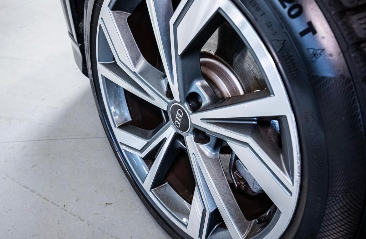 Audi Q4 E-TRON SPORTBACK 40 S LINE