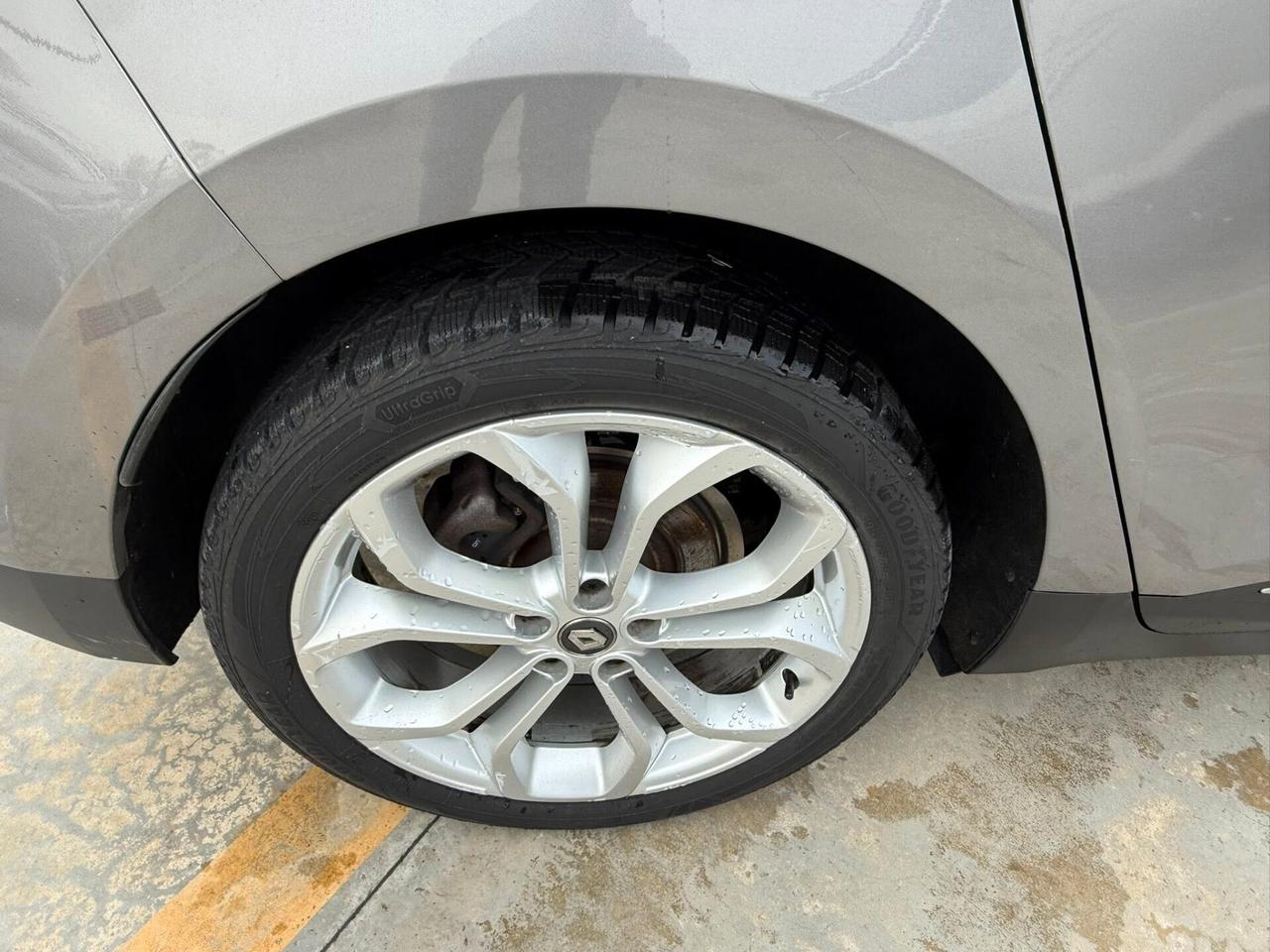 Renault Grand Scenic 150 CV EDC -7 POSTI-