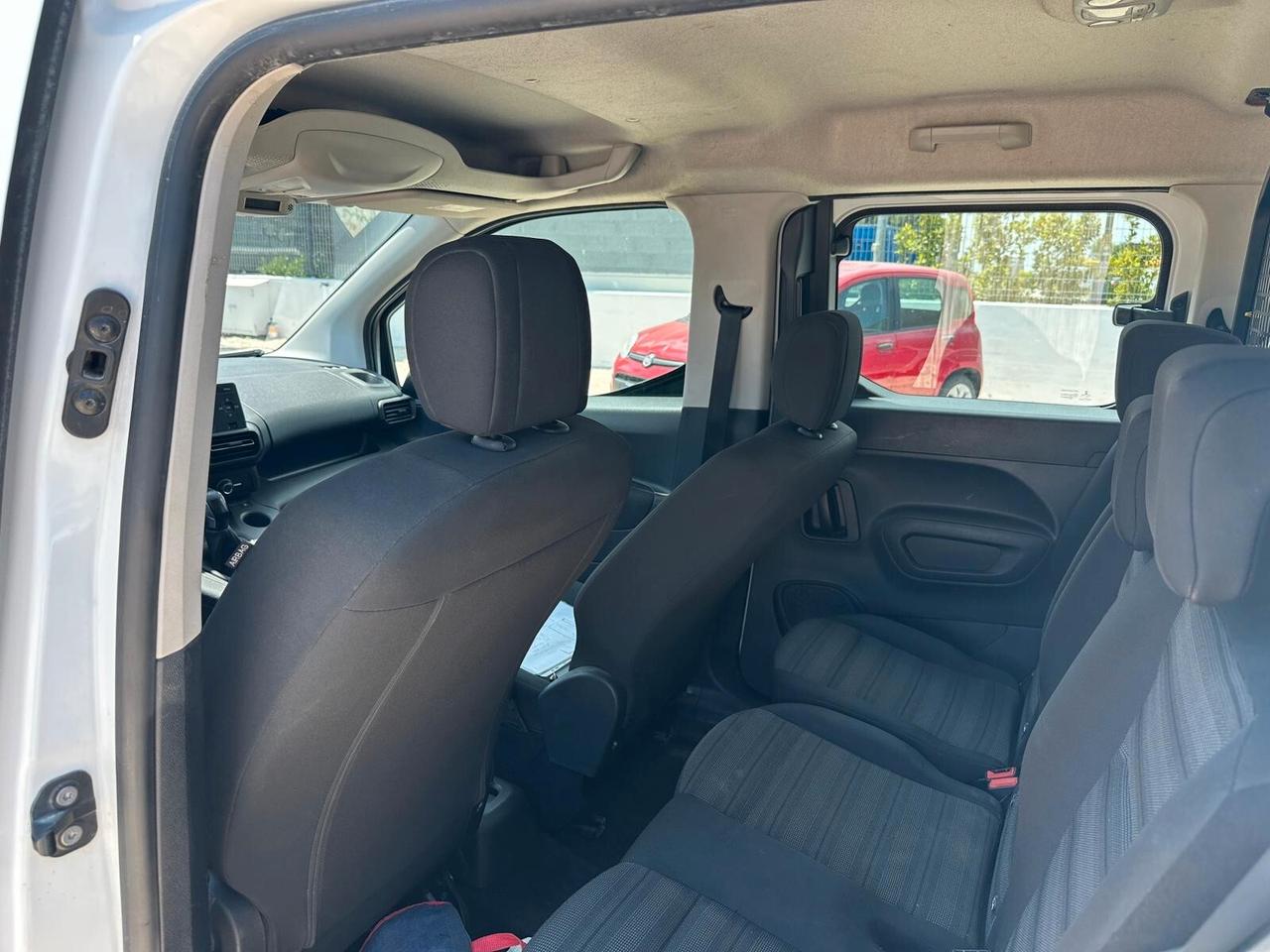 Opel Combo Life 1.5D Advance 5P. N1