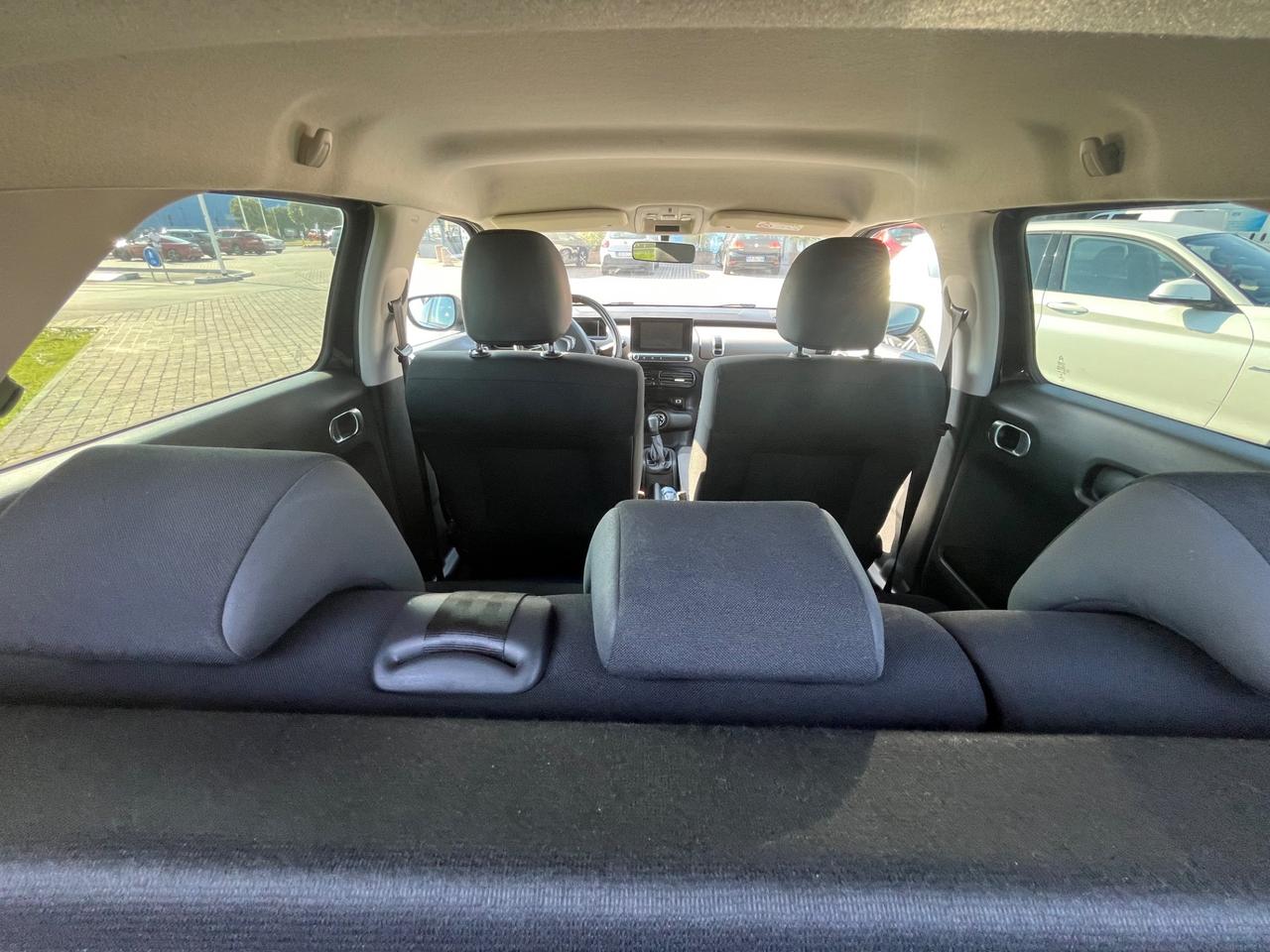 Citroen C4 Cactus BlueHDi 100 Shine Black Edition