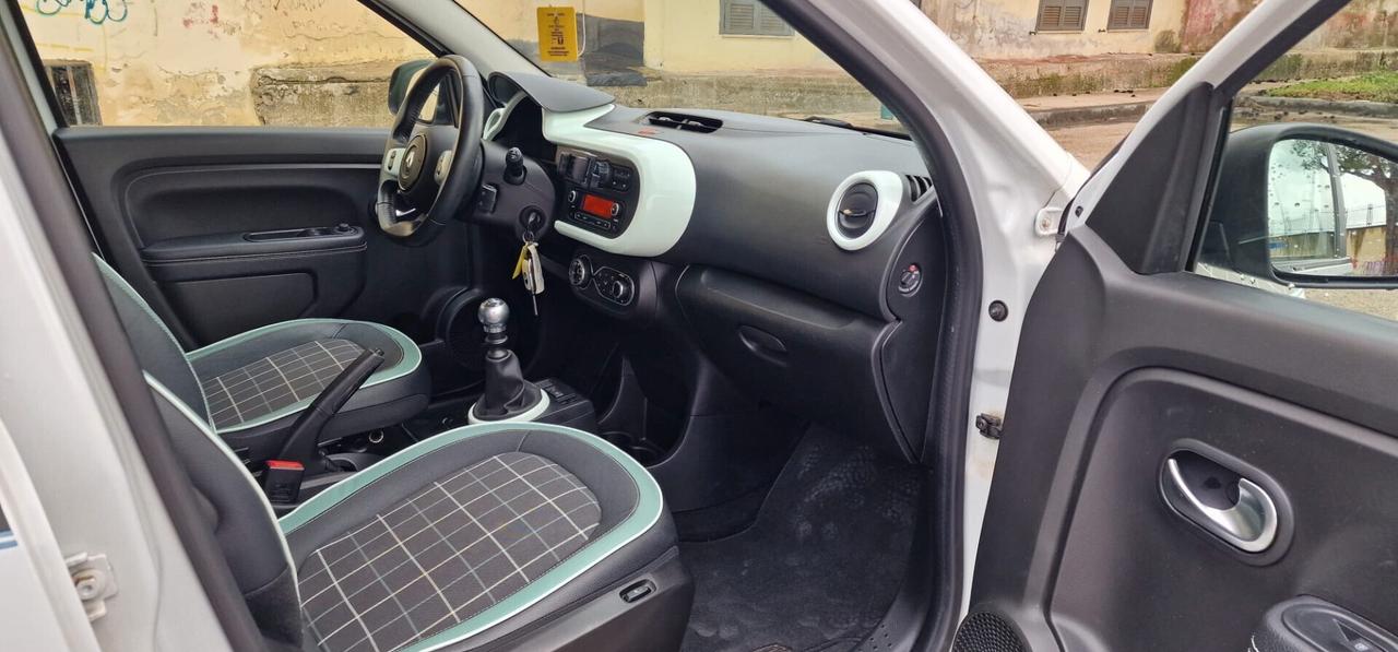 Renault Twingo TCe 90 CV Energy La Parisienne FINANZIAMENTI ANCHE SENZA BUSTA PAGA