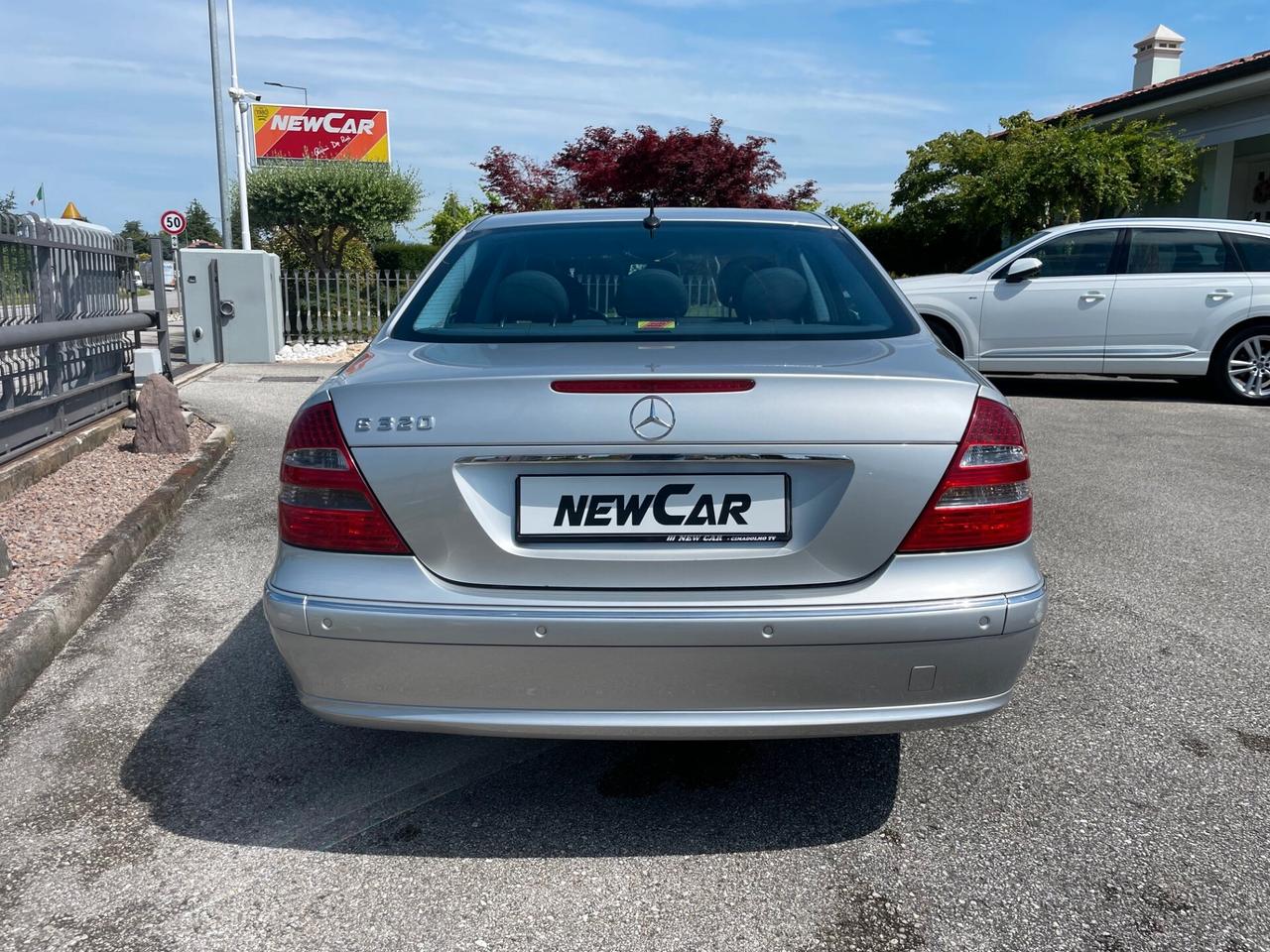 Mercedes-Benz E 320 V6 Avantgarde